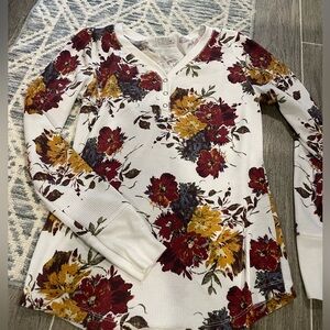 Time and Tru Floral Long Sleeve Henley Top - Red, Yellow, White
